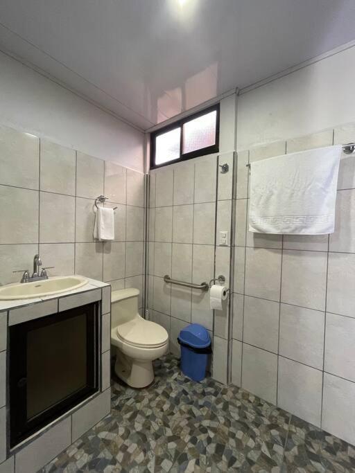 Convenient Location Apartment La Fortuna Bagian luar foto